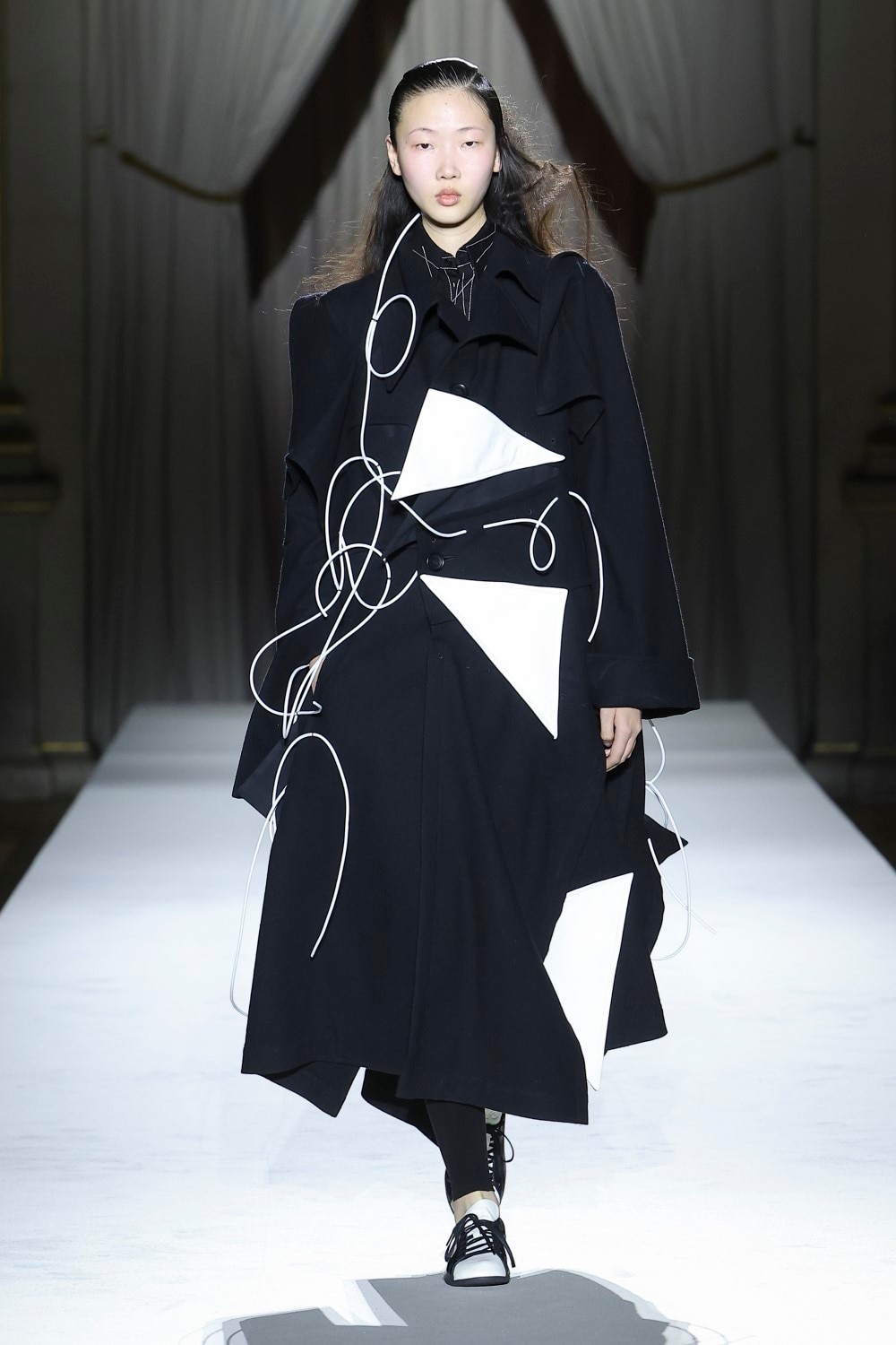 LOOK 07