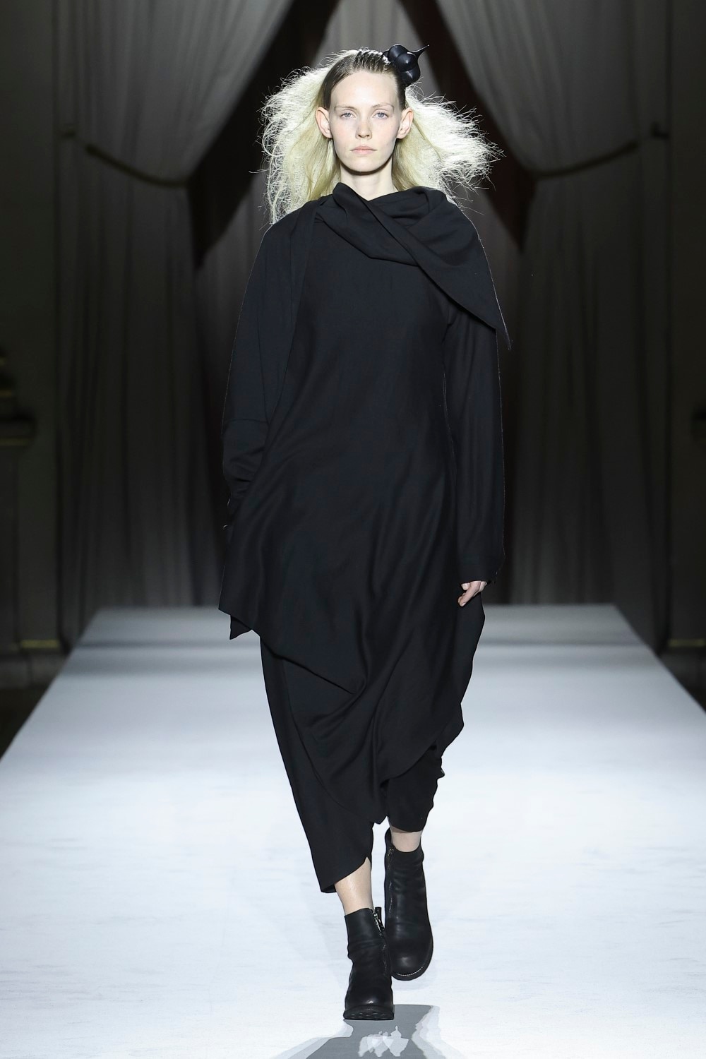 LOOK 15