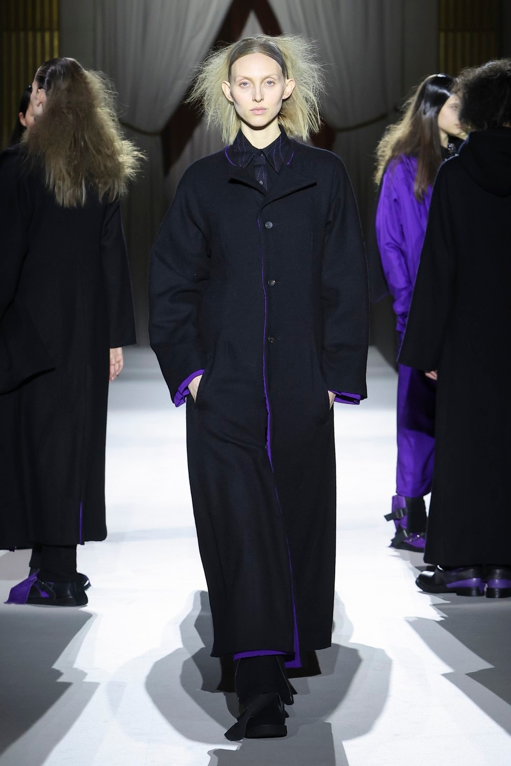 LOOK 39