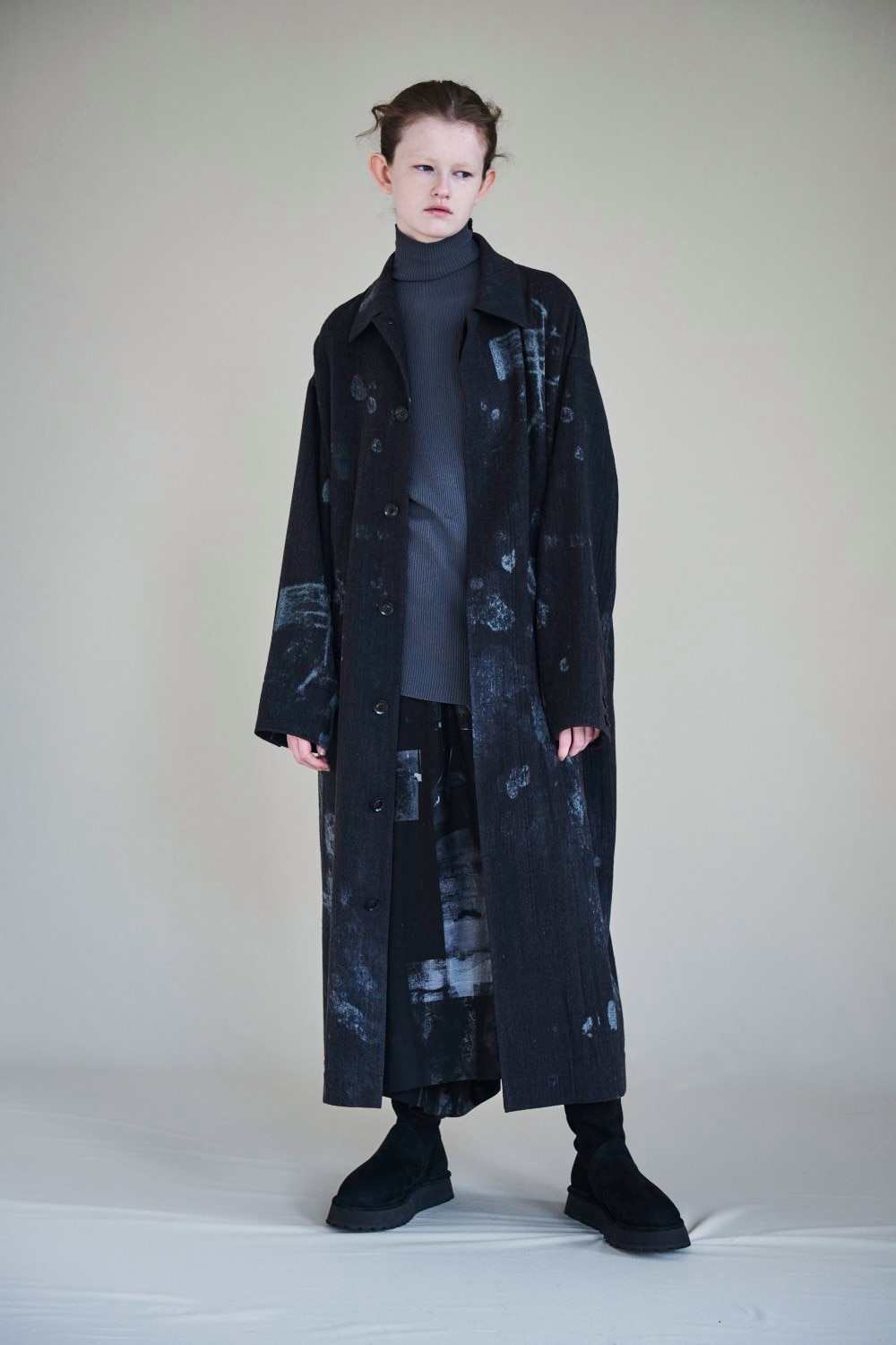 LOOK 12