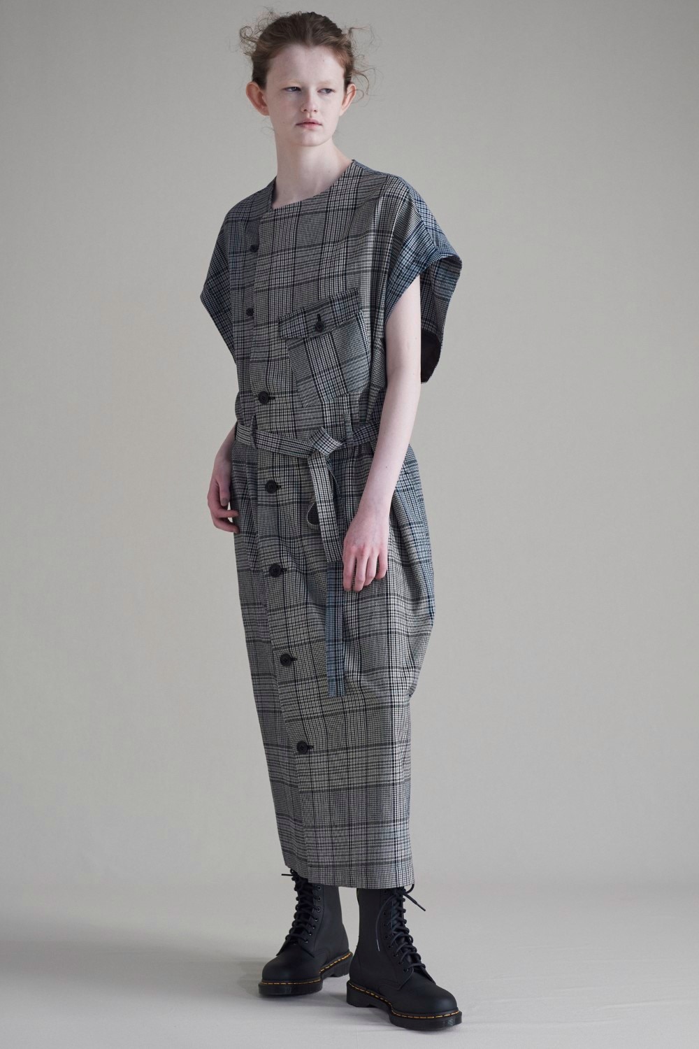 LOOK 28