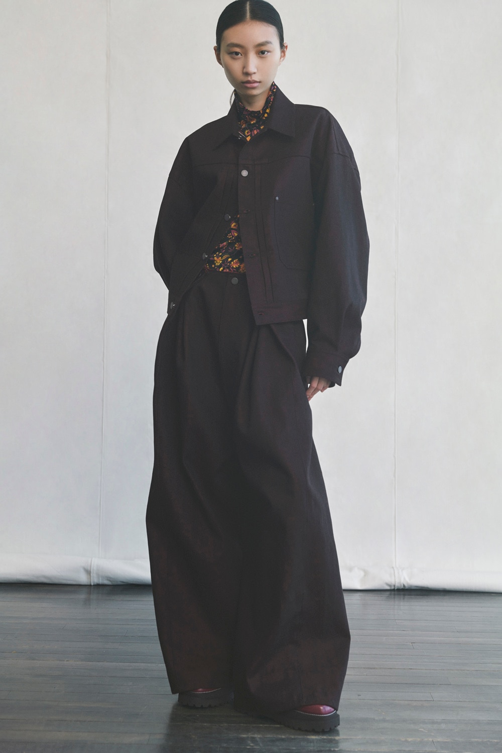 LOOK 26