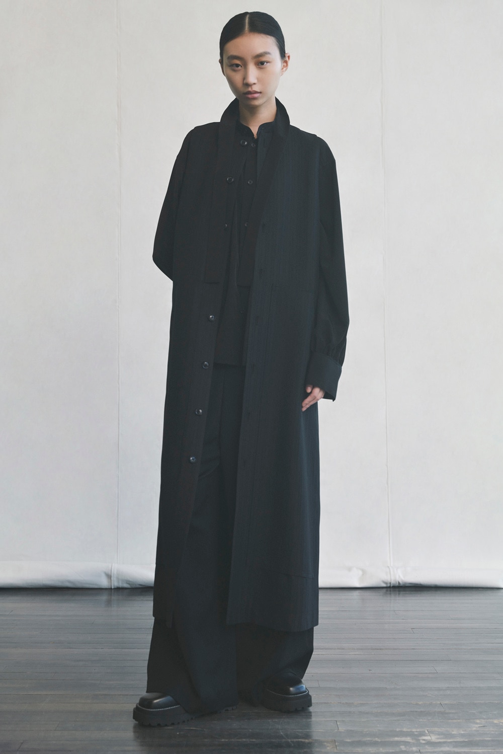 LOOK 32