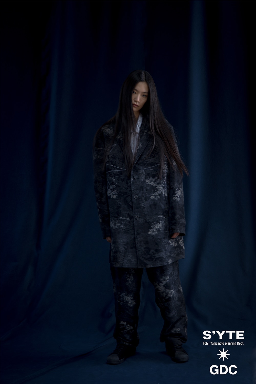LOOK 06