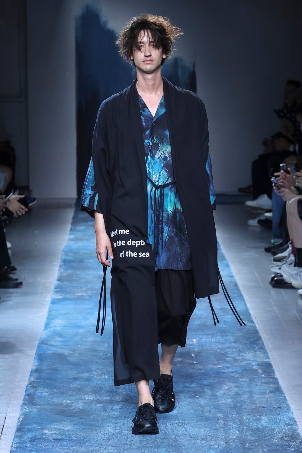 LOOK 15
