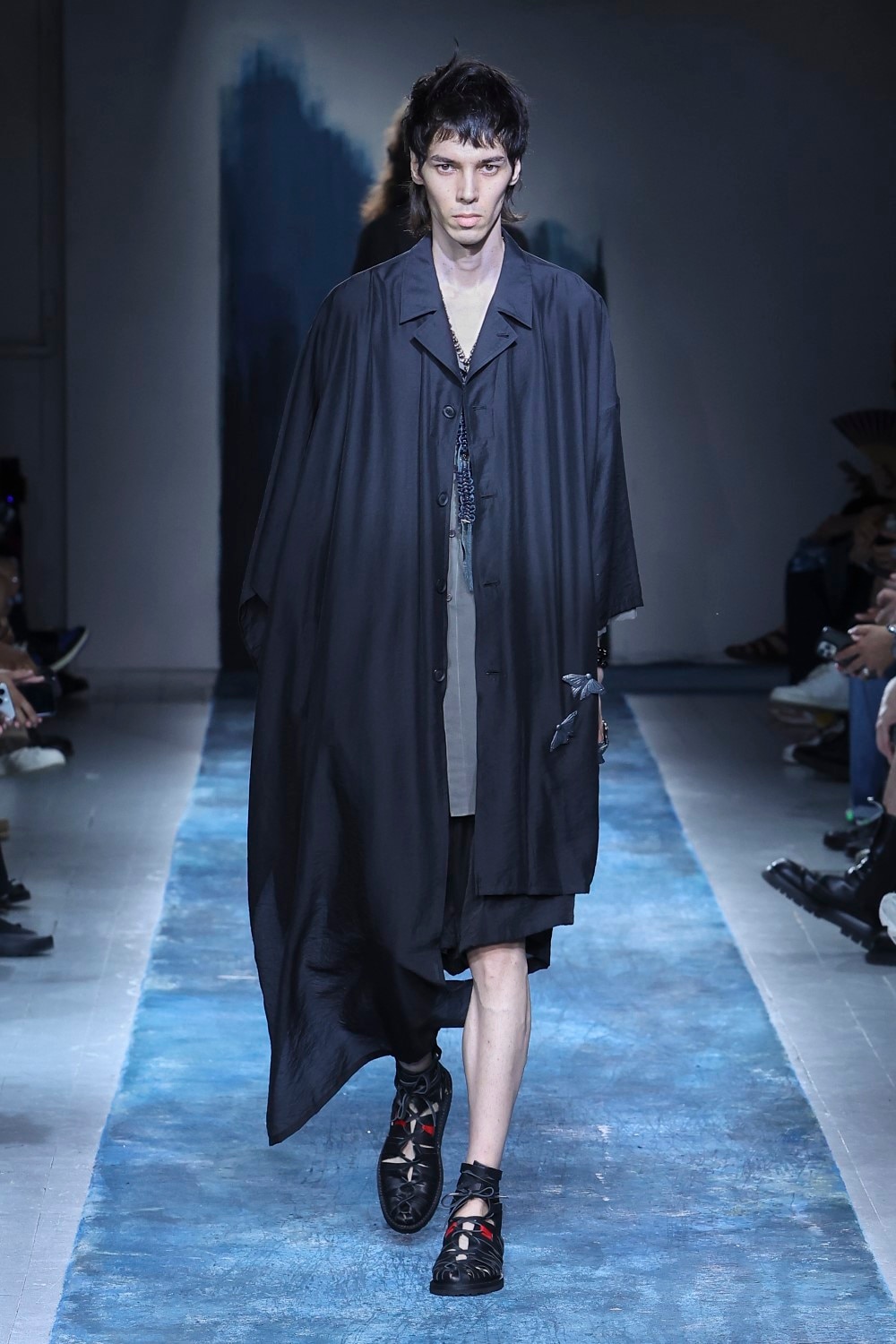 LOOK 36