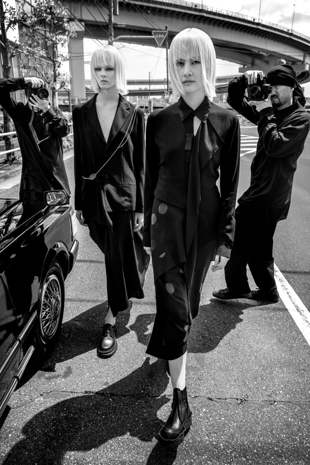 LOOK 06