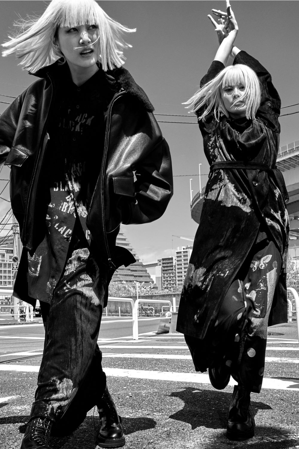 LOOK 22