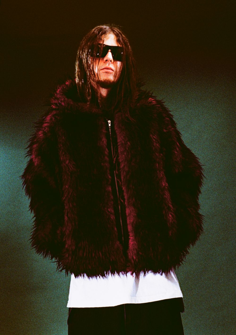 LOOK 06