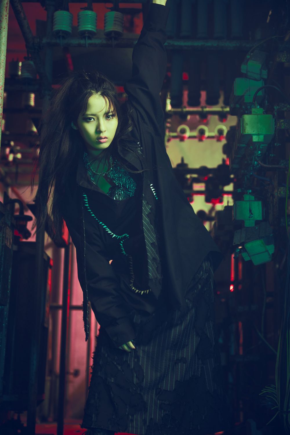 LOOK 07
