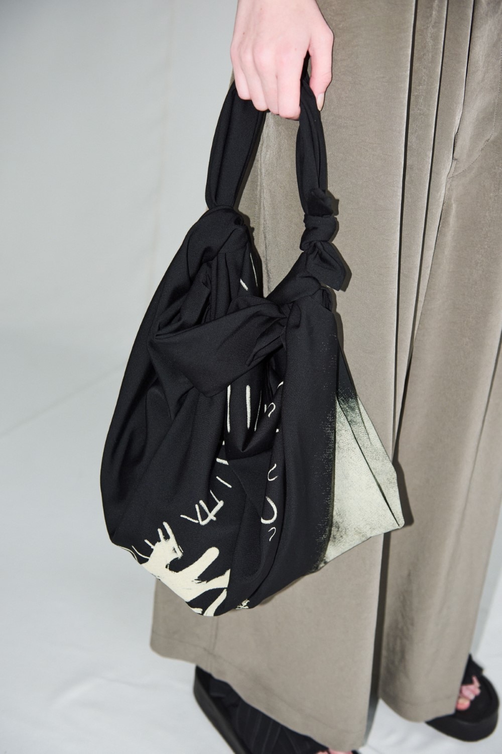 LOOK 15