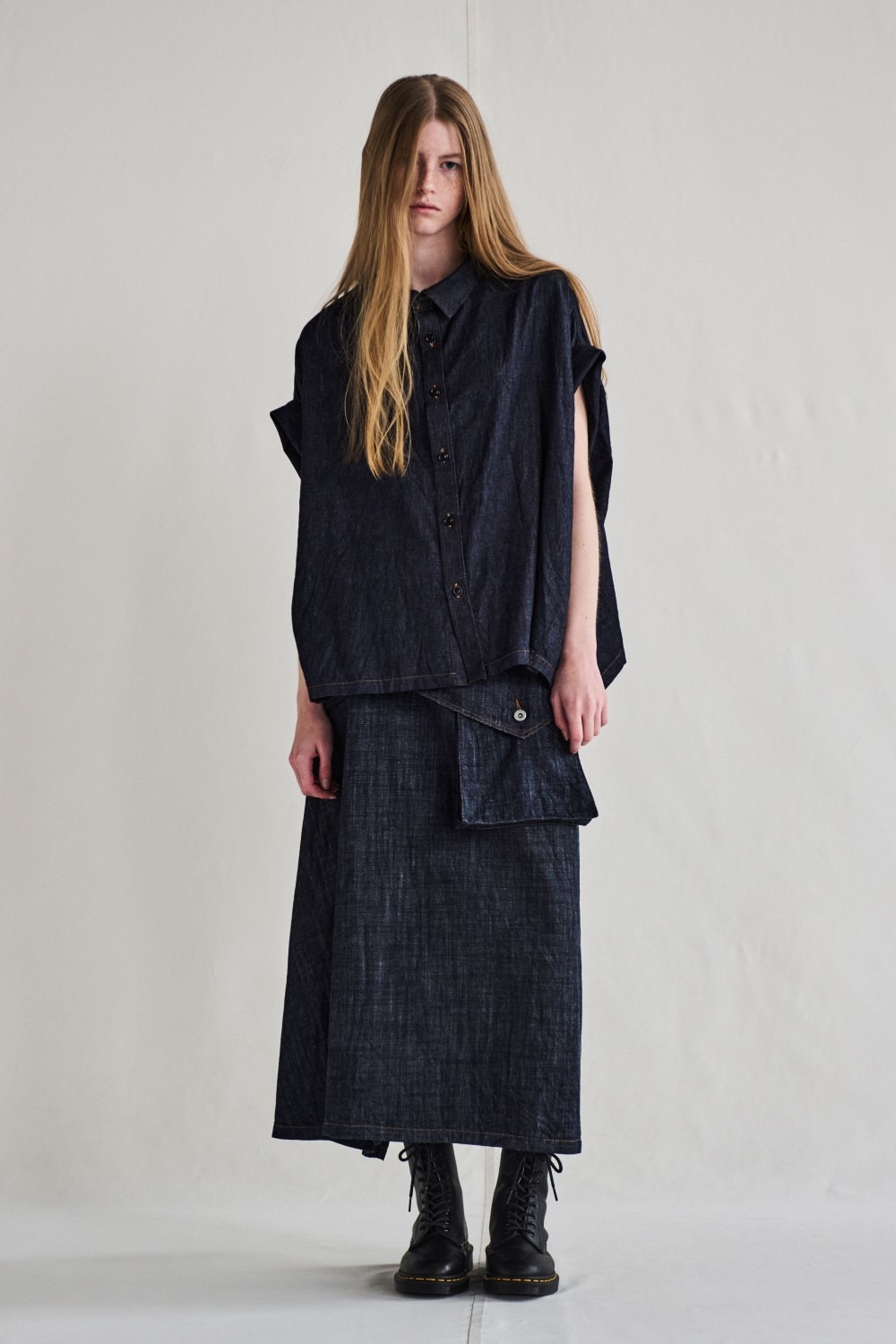 LOOK 17
