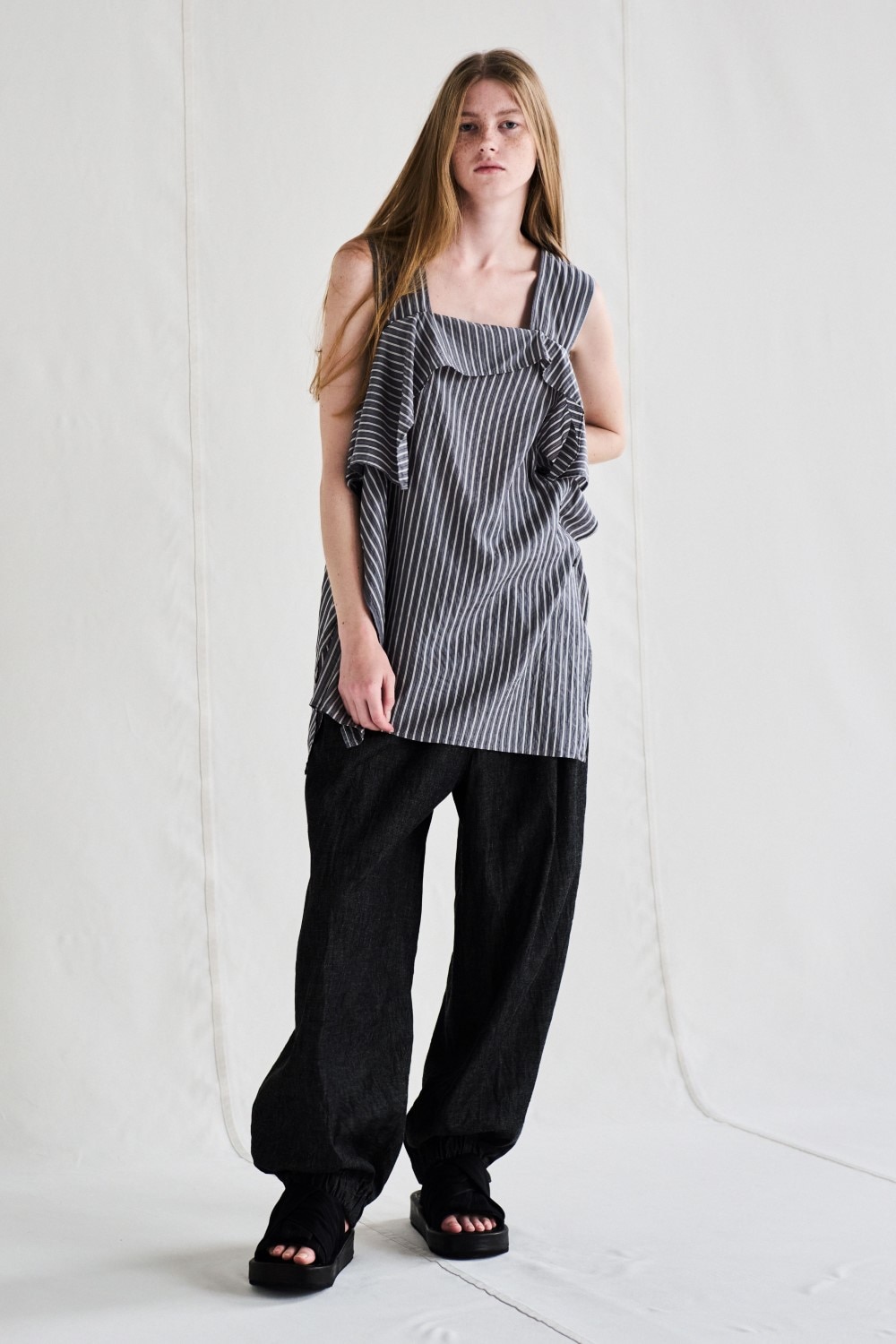 LOOK 19