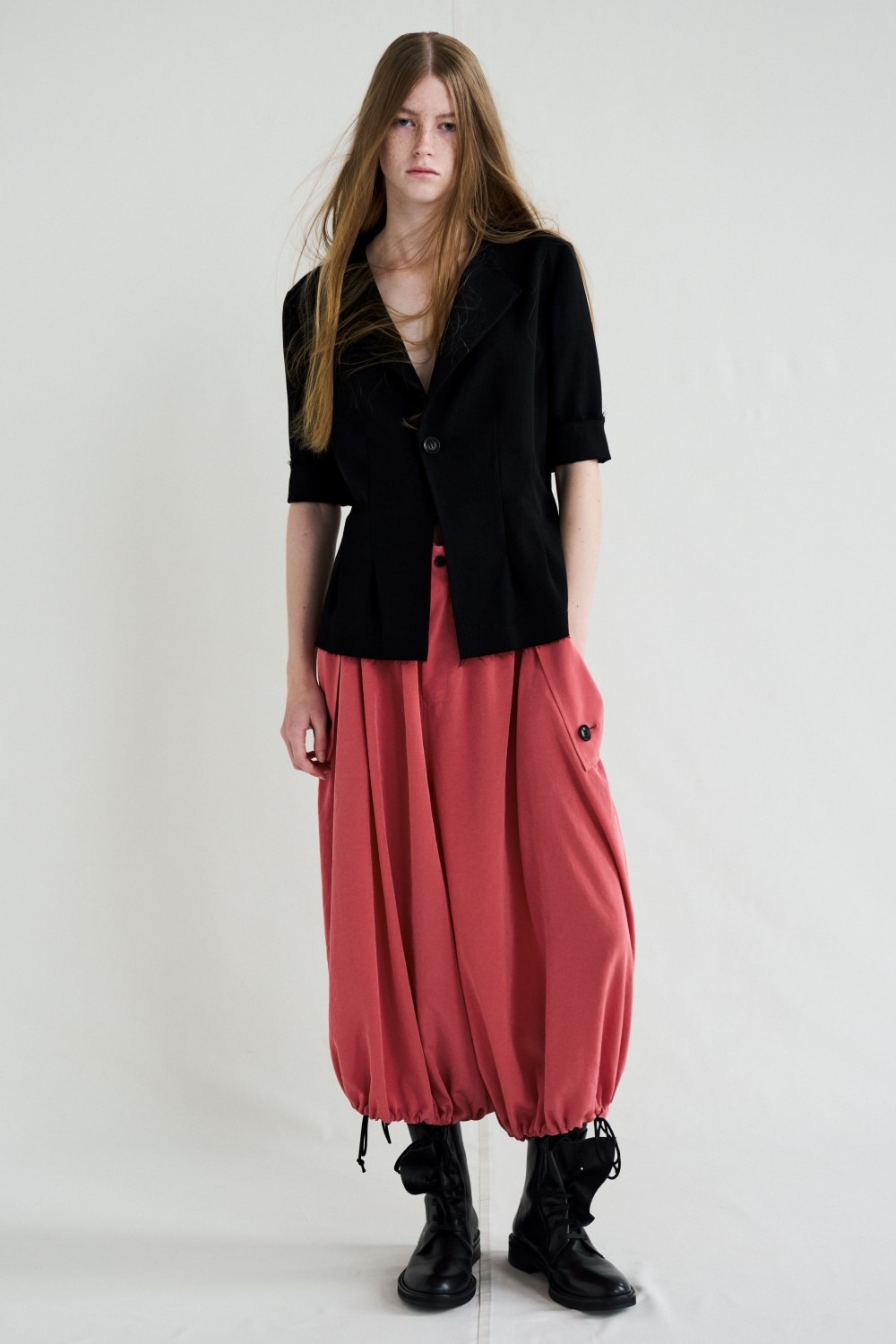 LOOK 24