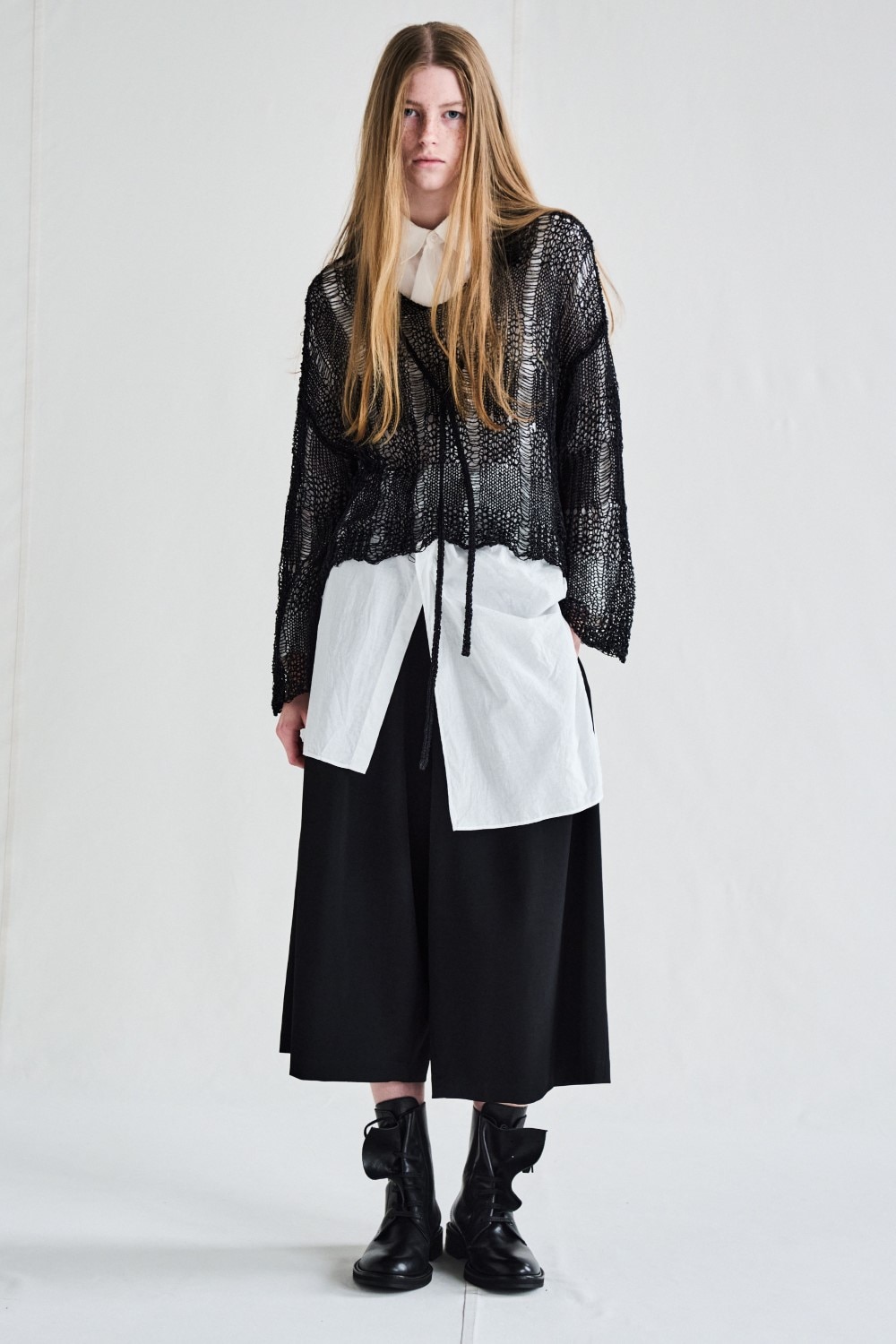 LOOK 28