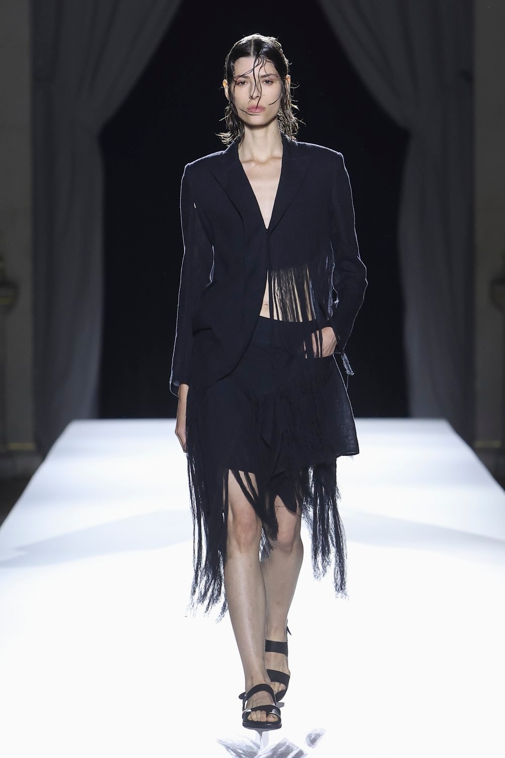 LOOK 07