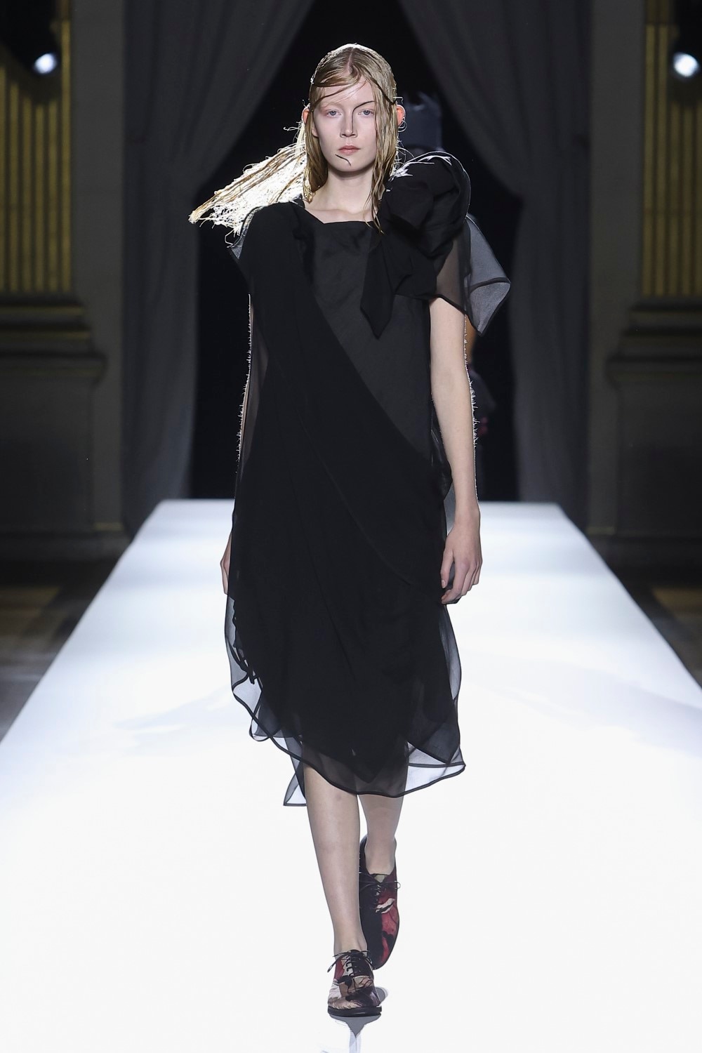 LOOK 25