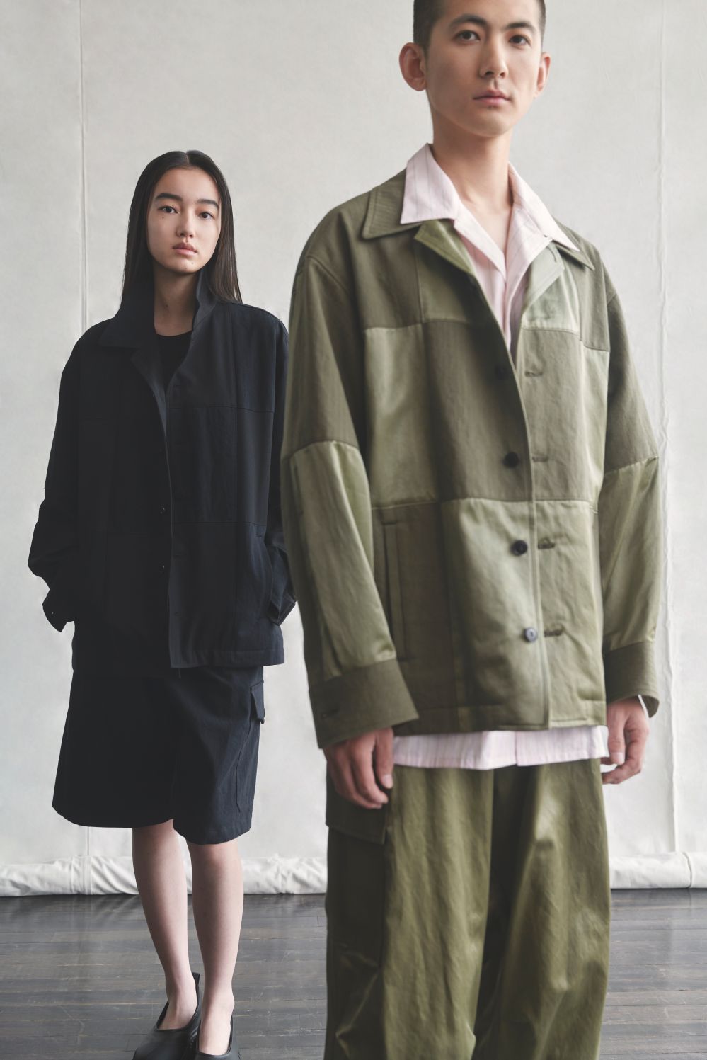 LOOK 01