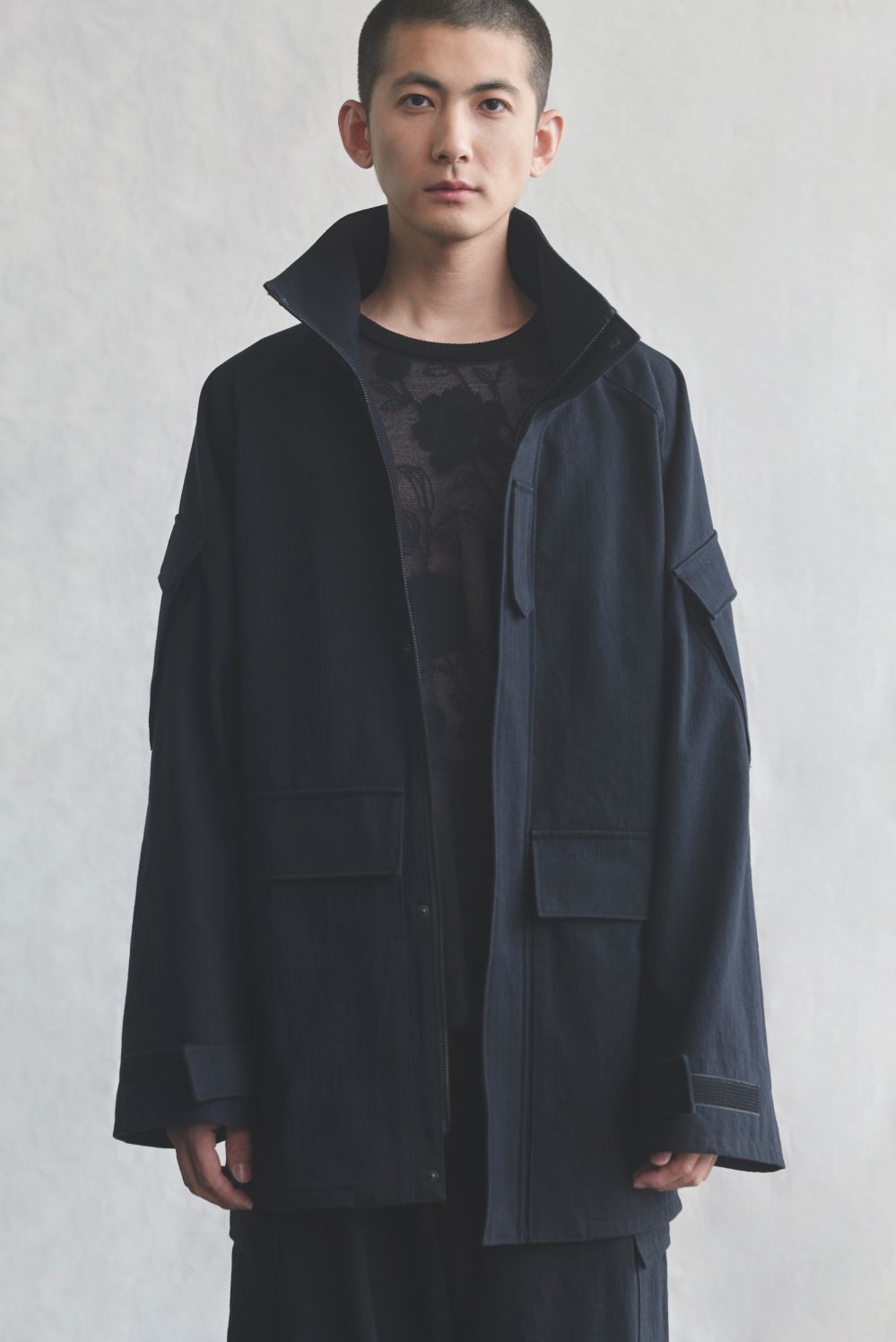 LOOK 06