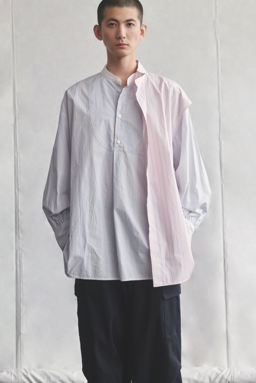 LOOK 09
