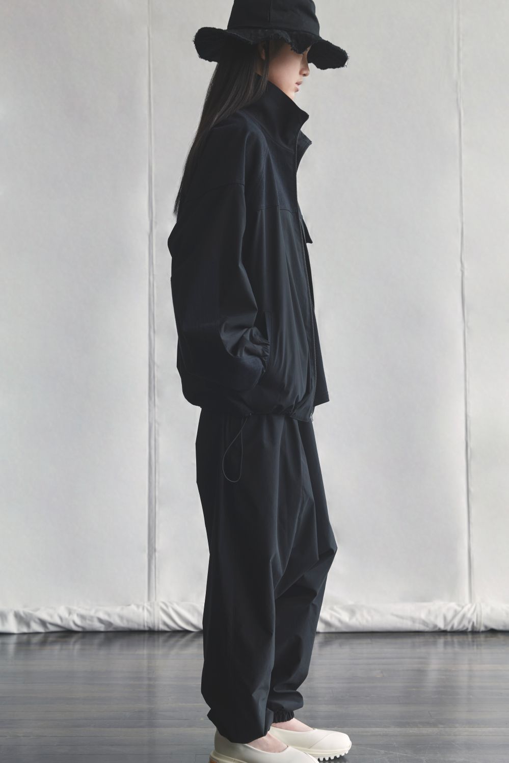 LOOK 17