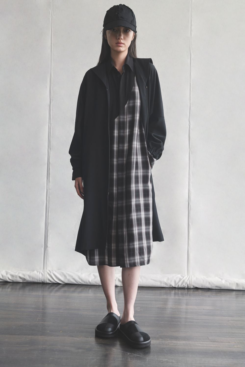 LOOK 28