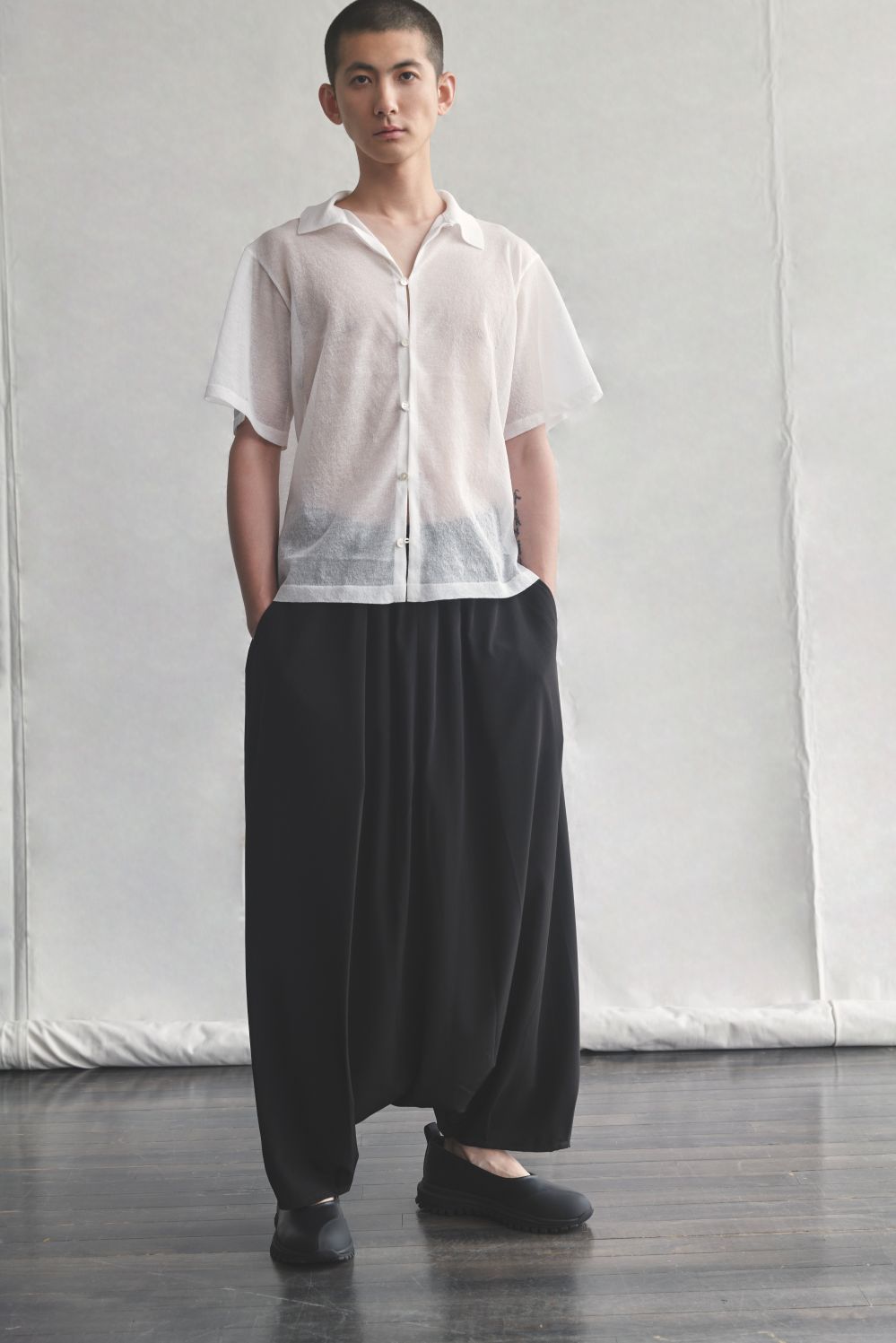 LOOK 34
