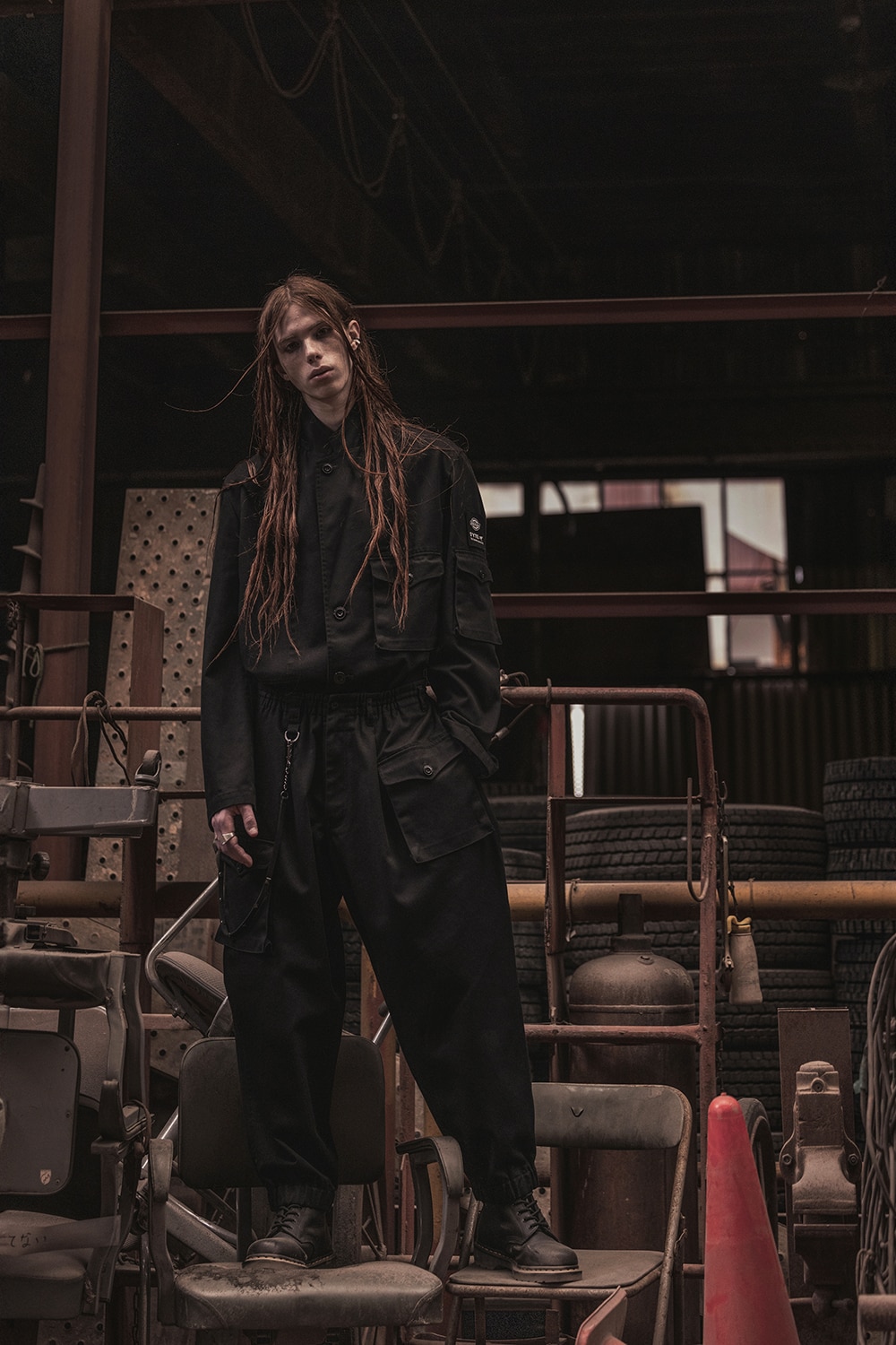 LOOK 06