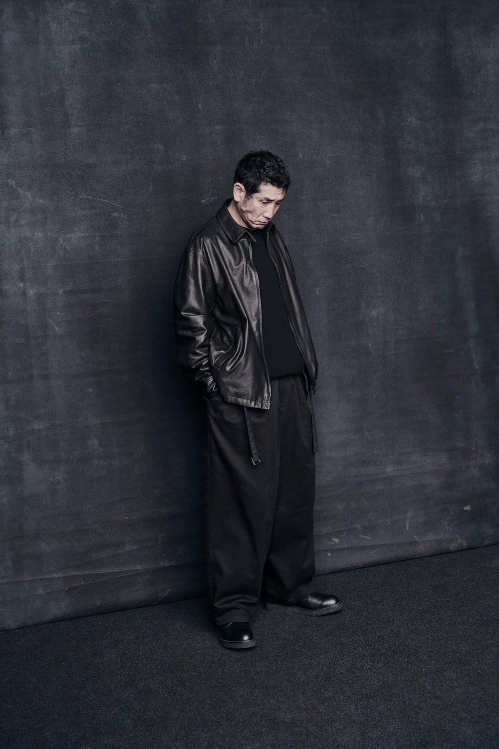 LOOK 04