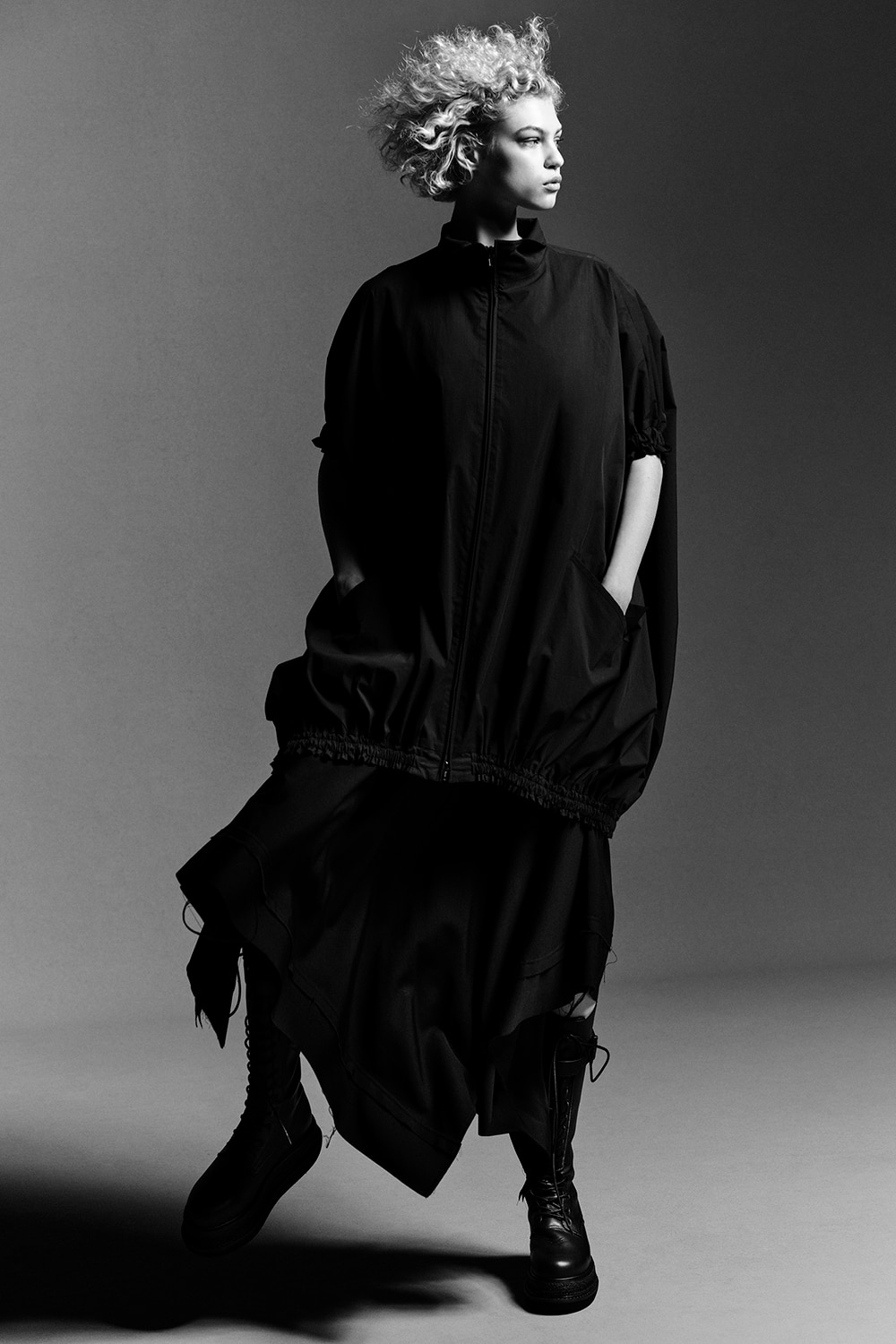 LOOK 17