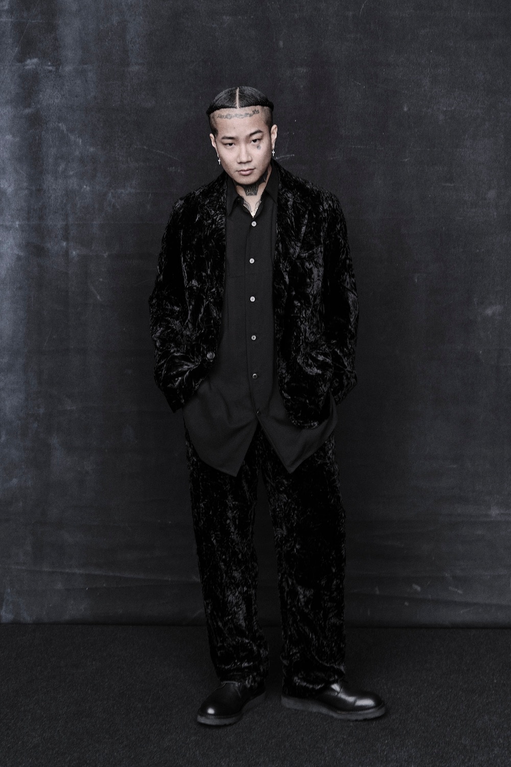 LOOK 10