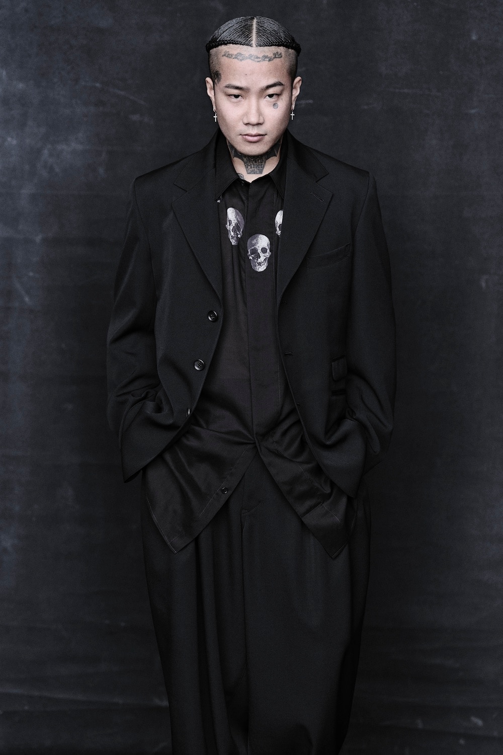 LOOK 08