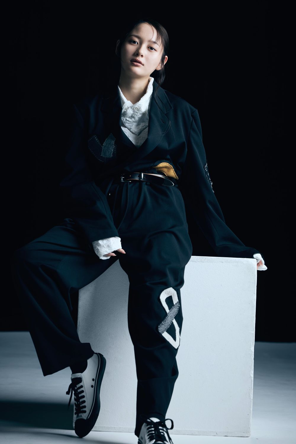 LOOK 24