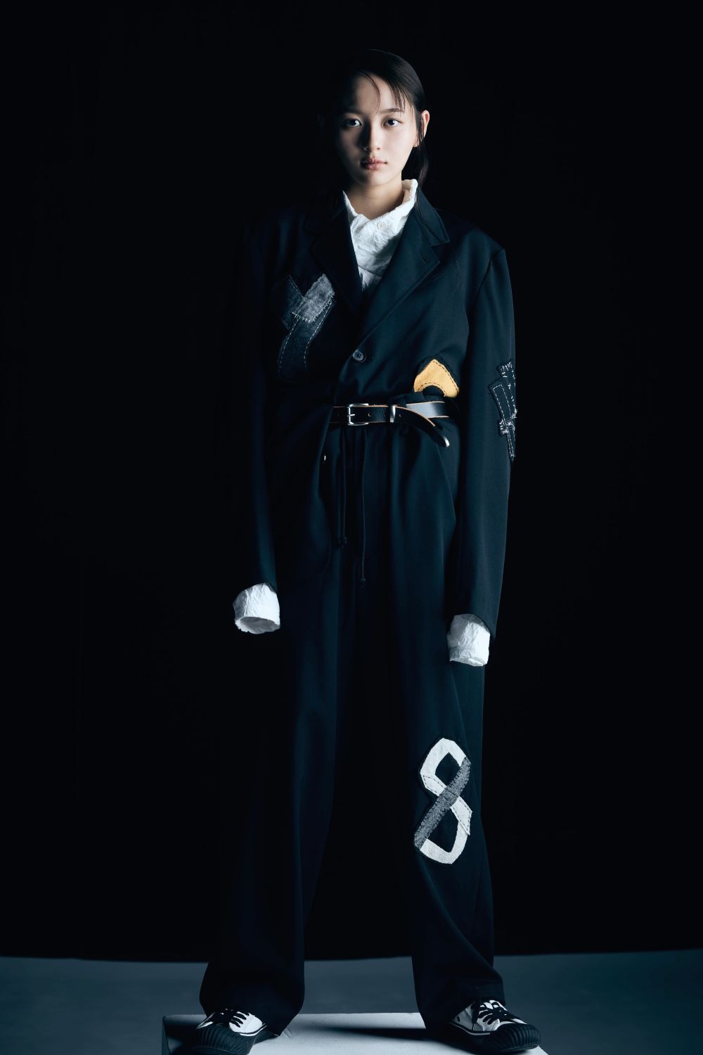 LOOK 24