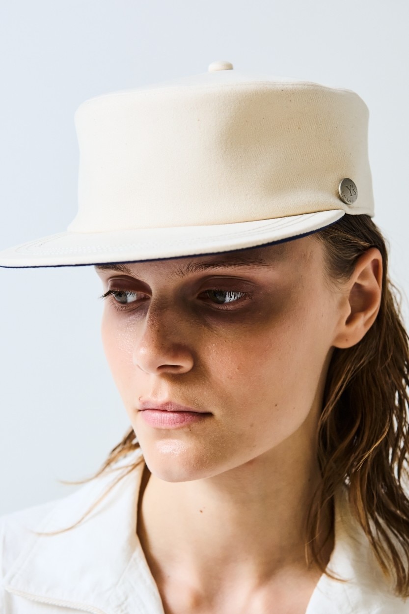 LOOK 24-C