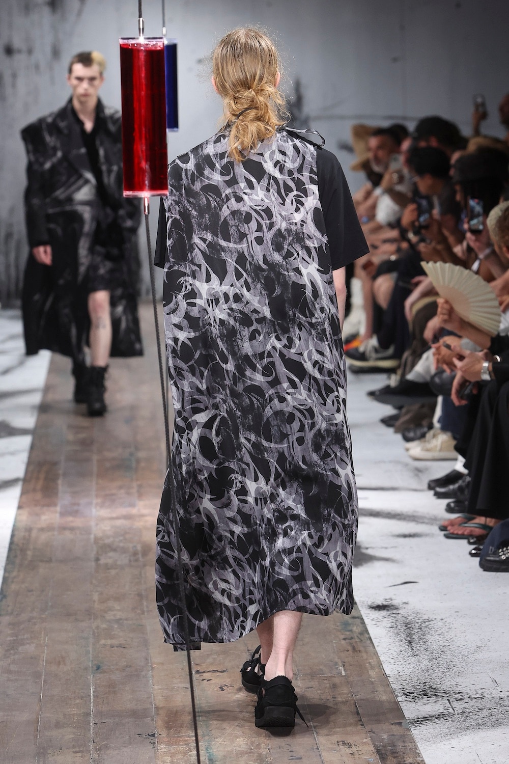 LOOK 07