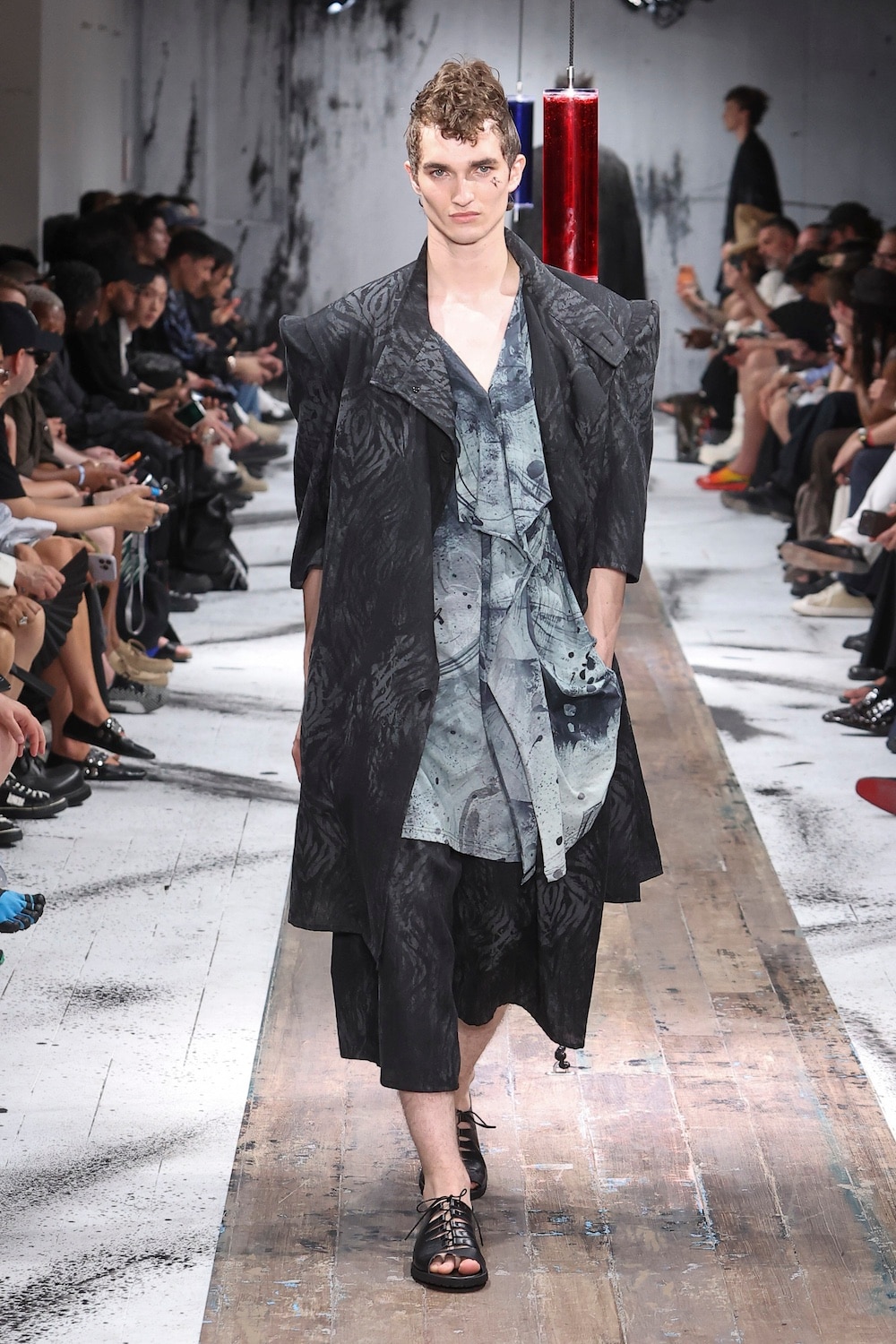 LOOK 21