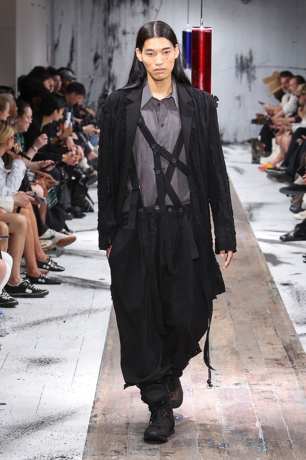 LOOK 33