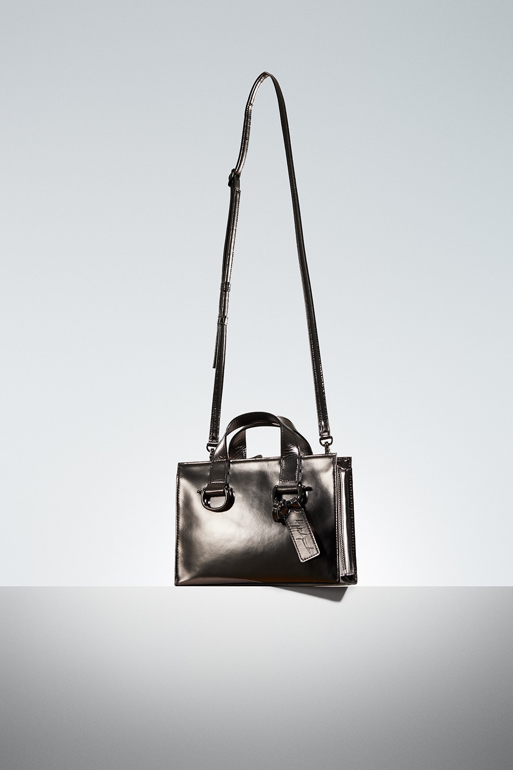 LOOK 47