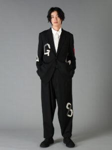 WOOL GABARDINE APPLIQUE OUT POCKET JACKET