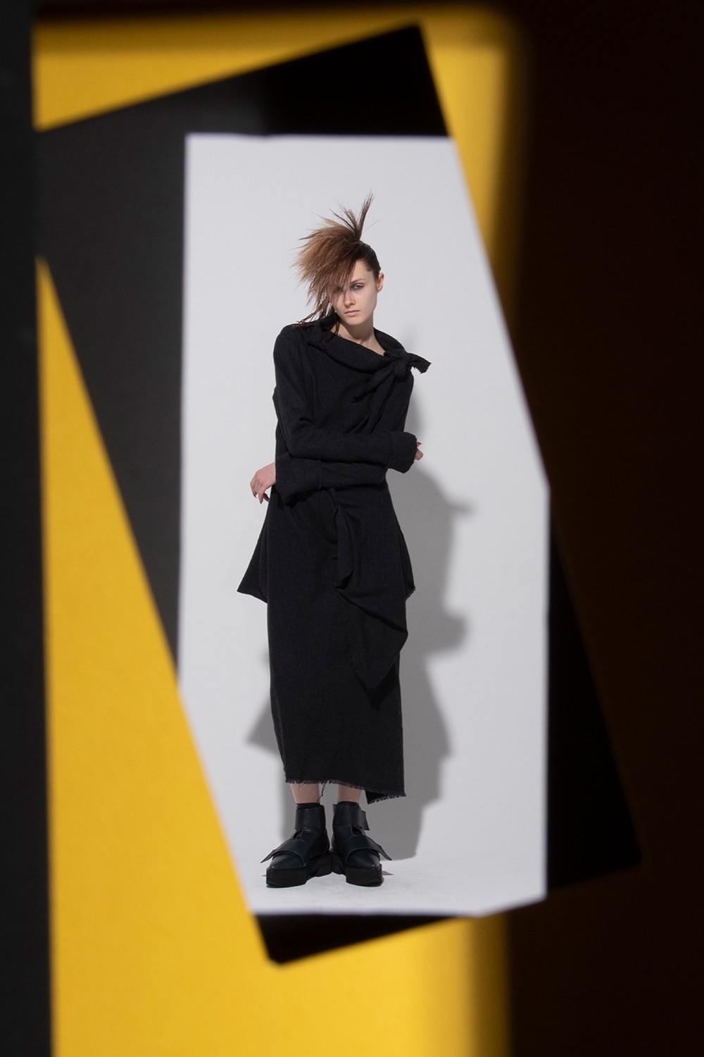 LOOK 16