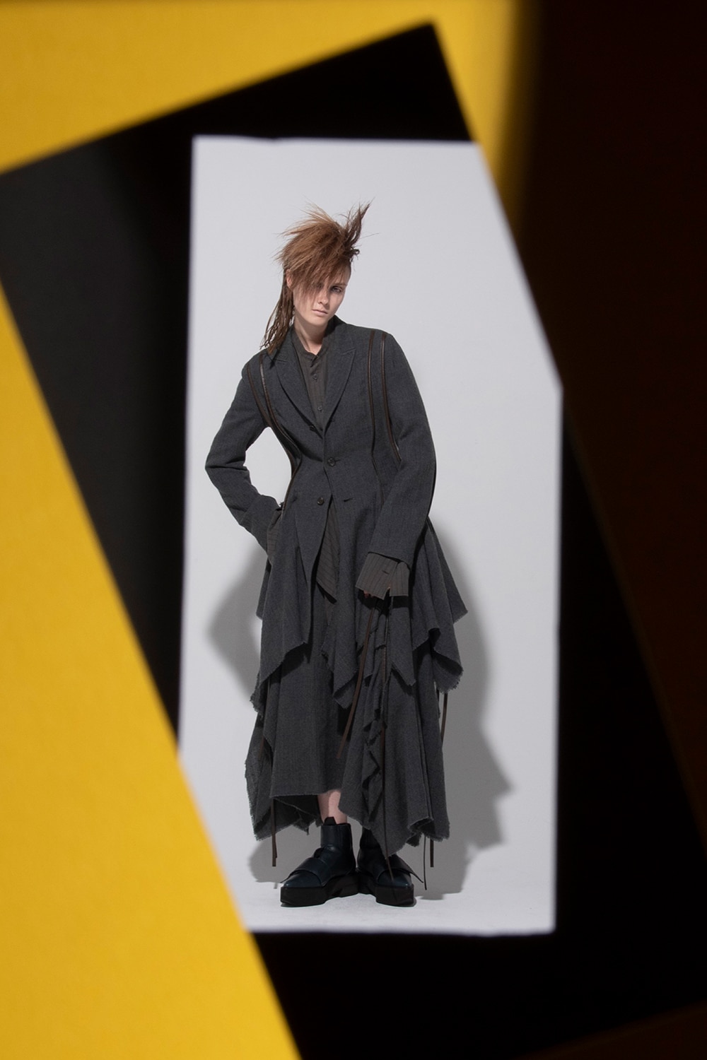 LOOK 18