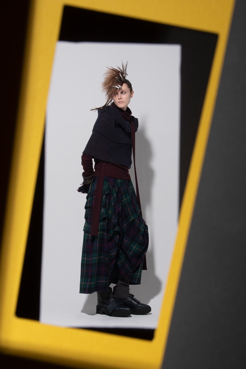 LOOK 22