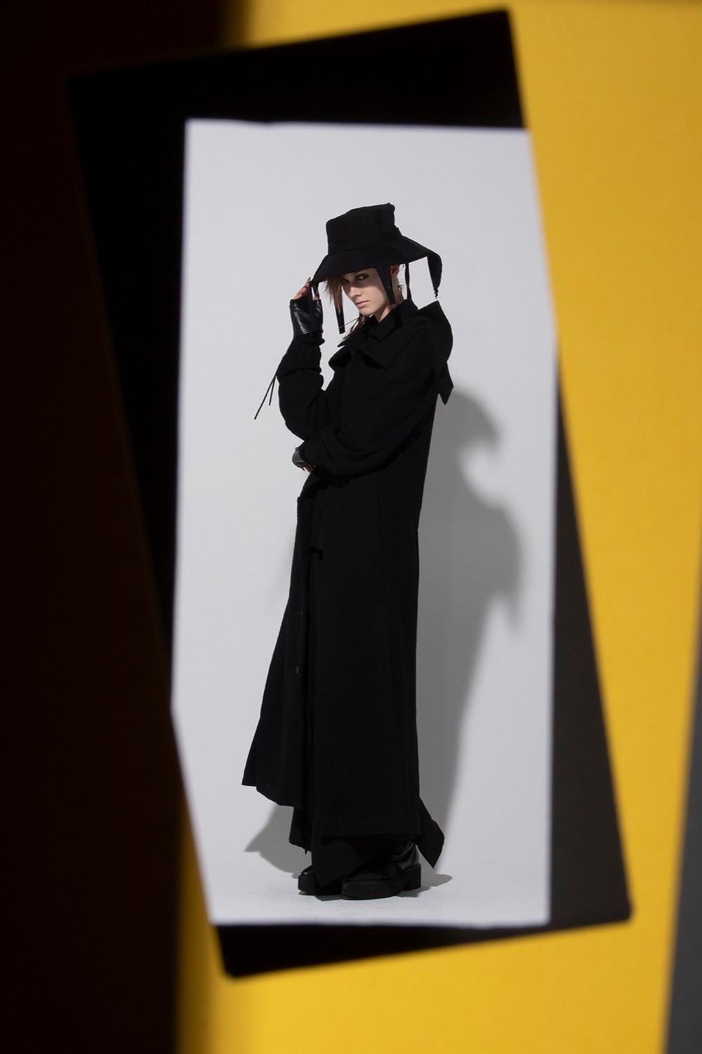 LOOK 24
