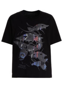 Graphic T-shirts 