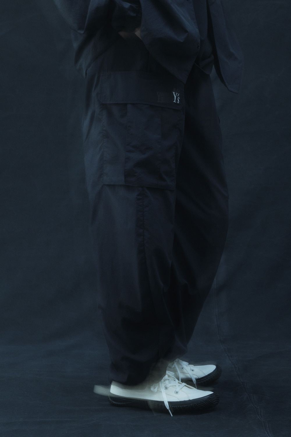 LOOK 03