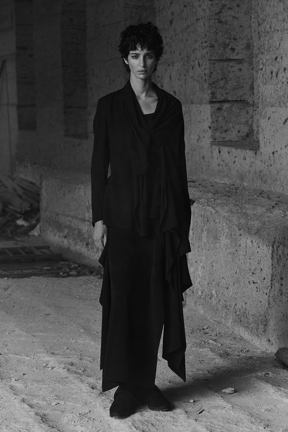 LOOK 06