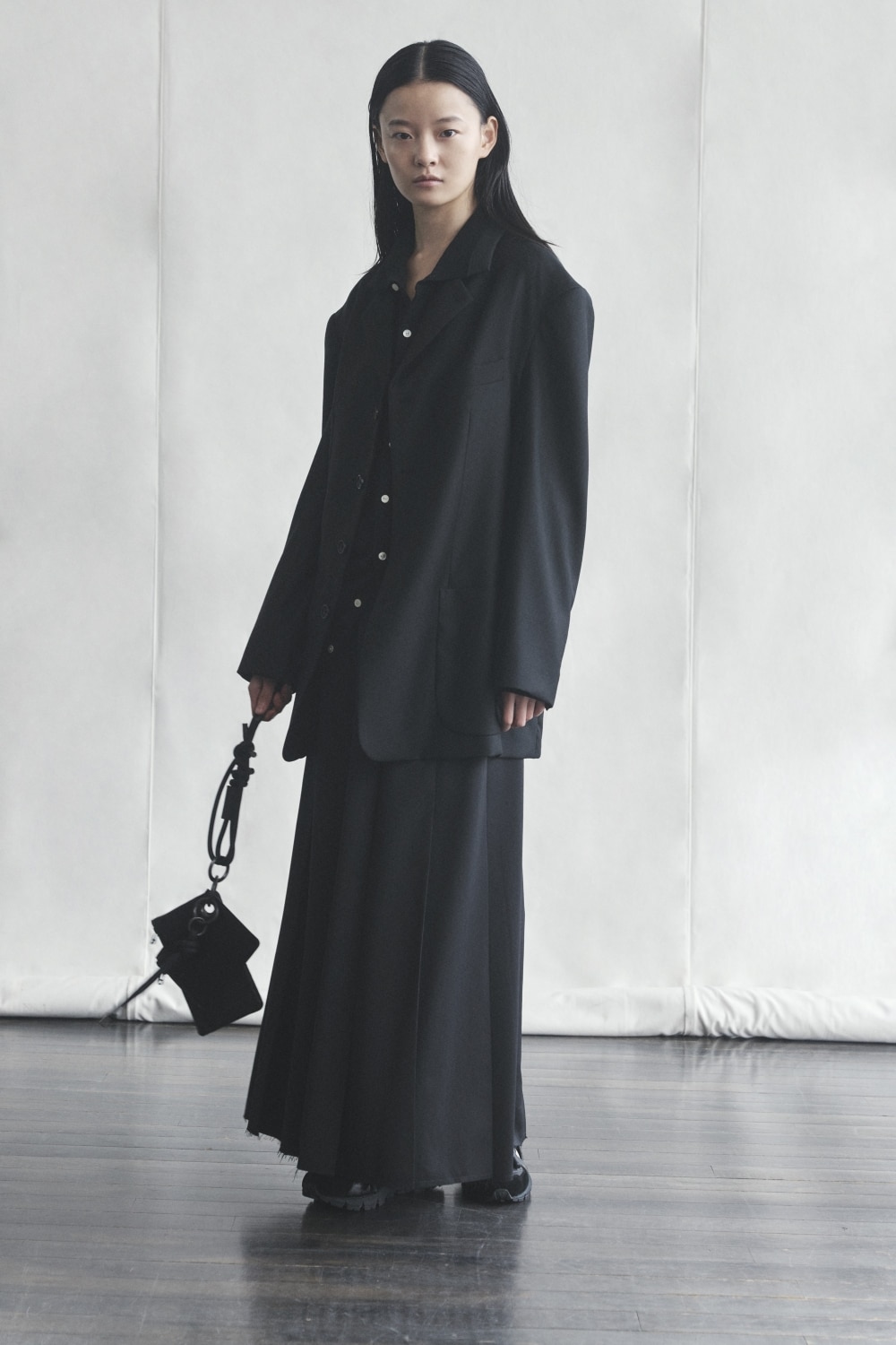 LOOK 08