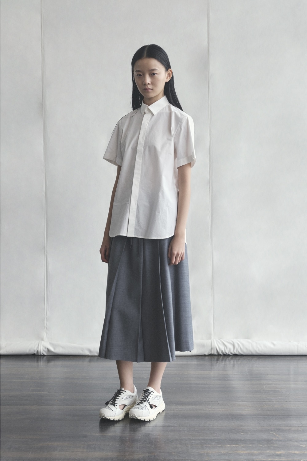 LOOK 24