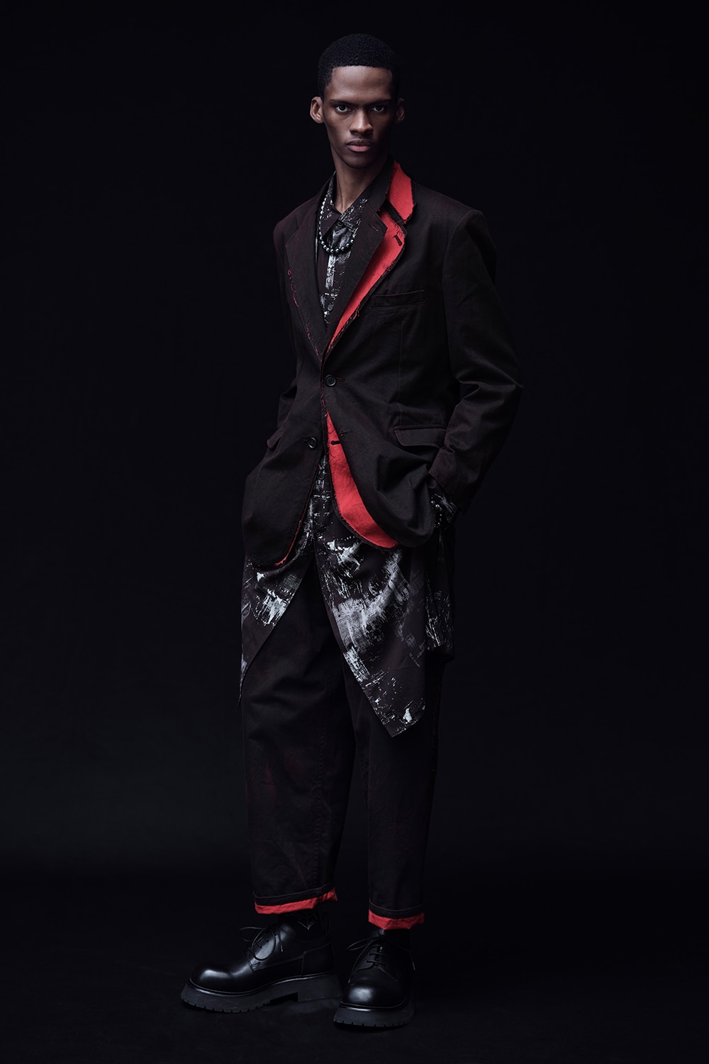 LOOK 01